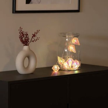 Konstsmide Weihnachtsbeleuchtung - Dekorative Lichterkette mit Diamanten auf Batterien - 165 cm - 10 LED-Lampen inkl. - Multicolor