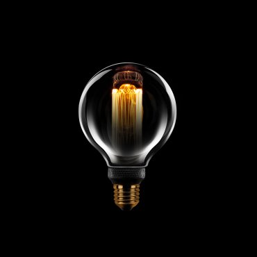ETH Globe LED Filament - Ø 8 cm - E27 - 3 Stufen dimmbar - 5W - 2000K - geräuchert und transparent