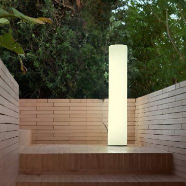 New Garden Fity 100 Battery - wiederaufladbare Stehleuchte für den Außenbereich mit Solarpanel und Fernbedienung - Ø 19 x 100 cm - 10W RGB LED inkl. - IP65 - weiß