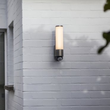 Lutec Leda - Außenwandleuchte mit Sensor - 7 x 11 x 34 cm - 15,5W LED inkl. - IP44 - grau