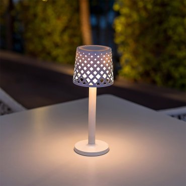 New Garden Gretita - batteriebetriebene Tischleuchte für draußen - Ø11,7 x 31 cm - 1W LED inkl. - IP44 - weiß