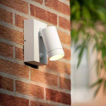 Lucide Taylor - Außenwandleuchte mit Sensor - 10 x 15 x 15,6 cm - IP44 - weiß