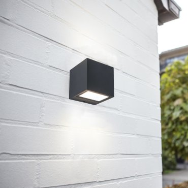 Lutec Gemini - Außenwandleuchte - 8,8 x 8,5 x 8,6 cm - 9W LED inkl - IP54 - schwarz