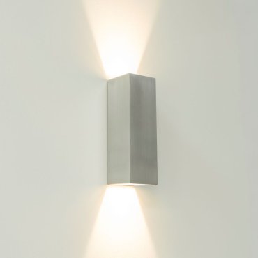 Artdelight Vegas - Wandleuchte - 8 x 8 x 25 cm - 2 x 4W dimmbare LED inkl. - IP65 - Aluminium