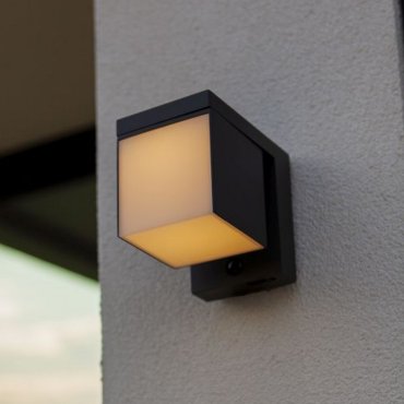 Lutec Prima - solarbetriebene Außenwandleuchte mit Sensor - 10 x 13,5 x 16 cm - 9,5W LED inkl. - IP44 - dunkelgrau