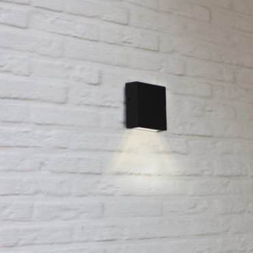 Lutec Gemini XF - Wandleuchte - 11 x 3,8 x 11 - 7,4W LED inkl - IP54 - schwarz - warmweiß