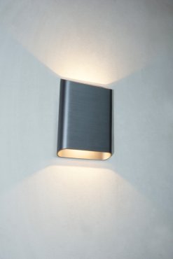 Artdelight Diaz Large - Wandleuchte - 4 x 14,5 x 20 cm - 2 x 6W LED inkl - IP65 - gebürstetes Metall