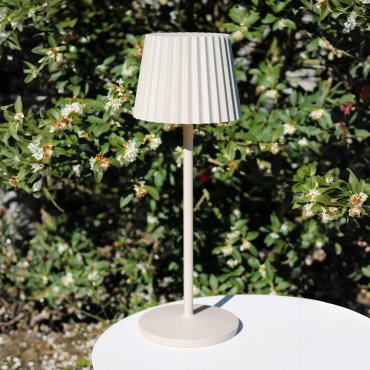 Lucide Justine - kabellose Outdoor-Tischleuchte mit Ladestation - Ø 13,5 x 38 cm - 2W dimmbare LED inkl - IP54 - beige