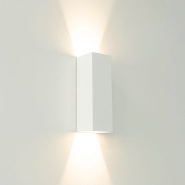 Artdelight Vegas - Wandleuchte - 8 x 8 x 25 cm - 2 x 4W dimmbare LED inkl. - IP65 - weiß