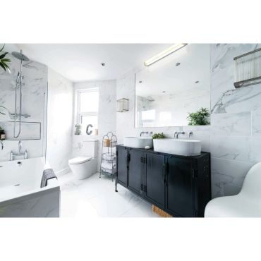 ONE Light Mirror LED Square - Spiegelleuchte - 60 x 4 x 5,8 cm - 15W LED inkl. - IP44 - Chrom - weiße Lichtfarbe