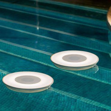 New Garden Play Disk - Poolbeleuchtung und Lautsprecher für den Außenbereich - mit magnetischem Akku und Fernbedienung - RGB + W (2700K) - Ø 39 x 6 cm - IP67 - weiß