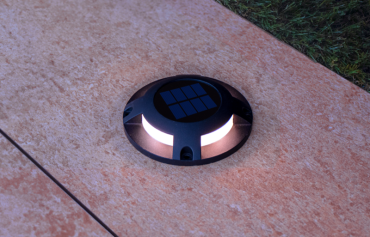 Century Italia Step Solar - solarbetriebener Bodenstrahler mit Tag-/Nachtsensor - Ø12 x 2,6 cm - 0,04W LED inkl. - IP67 - schwarz - 4000K
