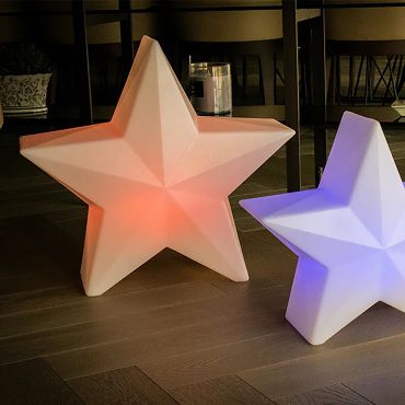 New Garden Nova 60 Christmas Star - wiederaufladbare Solar-Stehlampe mit Fernbedienung - 62 x 57 x 25,6 cm - 5W RGB LED inkl. - IP65 - weiß