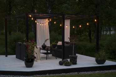 Konstsmide - dekoratives Partylichtset mit Dimmfunktion - 9,5m Länge mit 10m Kabel - 20 LED-Lampen - 6,8W - IP44 - schwarz
