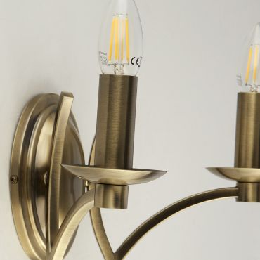 Searchlight Ascot - Wandleuchte mit Zugschalter - 32,5 x 17 cm - Messing antik